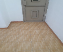 #For rent a studio with electricity in Salmaniya near City Furniture