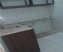 #For rent 2 bedroom apartment with electricity in Al-Qudaybiya