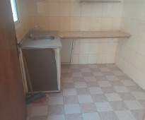 #For rent, a one-bedroom apartment, a hall, and electricity in Ras Rumman, near Ashraf